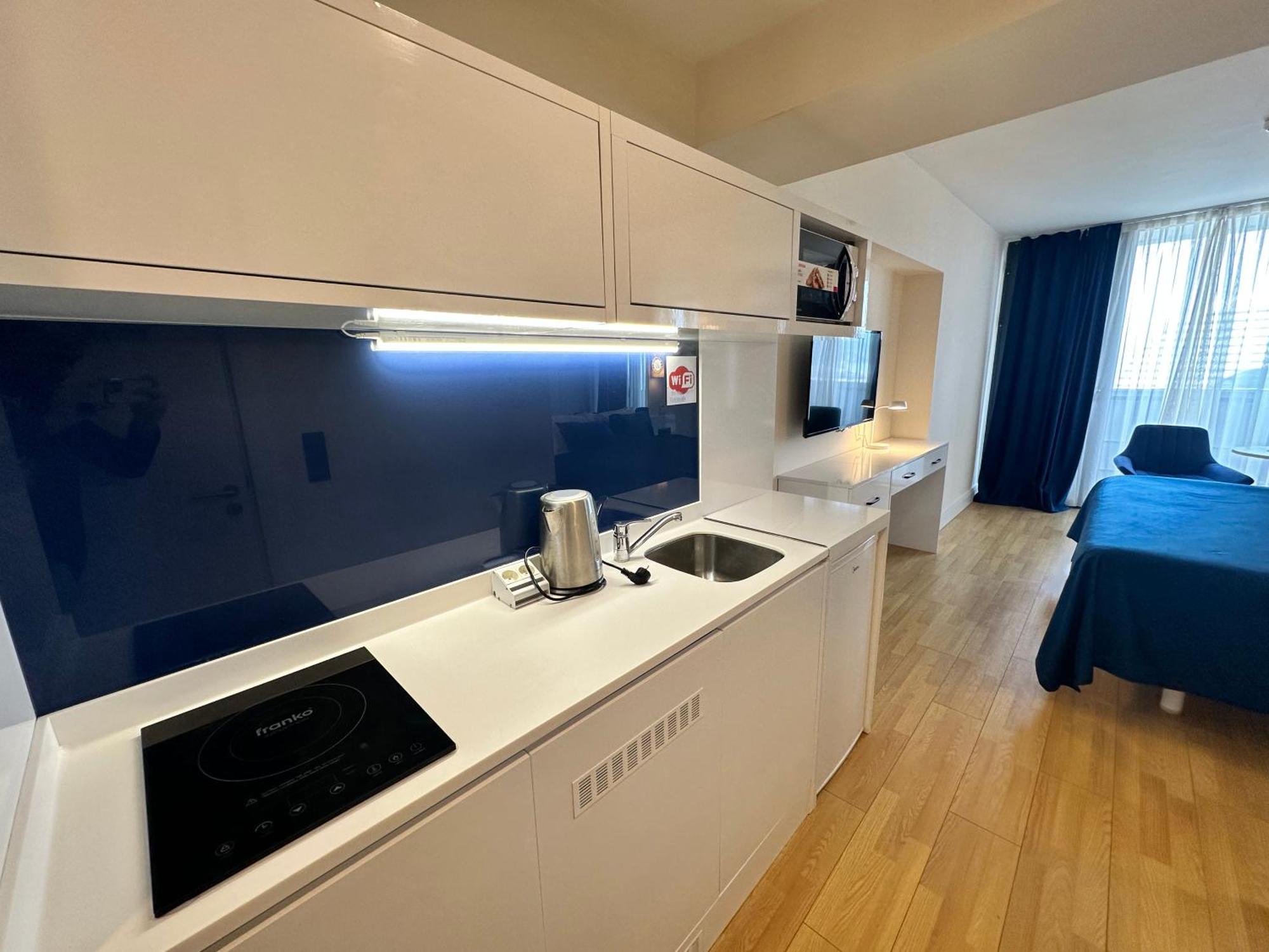 Orbi Lux Studio Batumi Luaran gambar