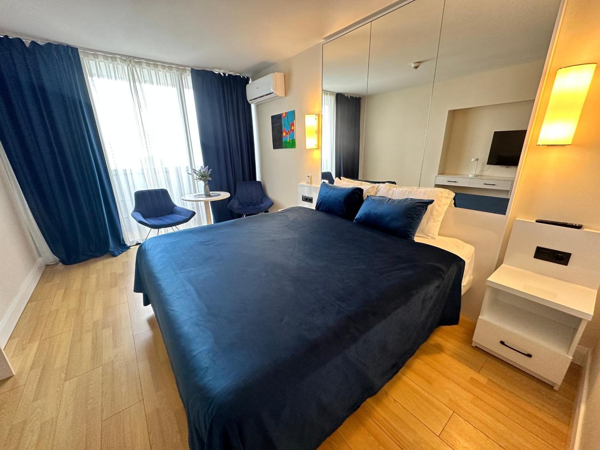 Orbi Lux Studio Batumi Luaran gambar
