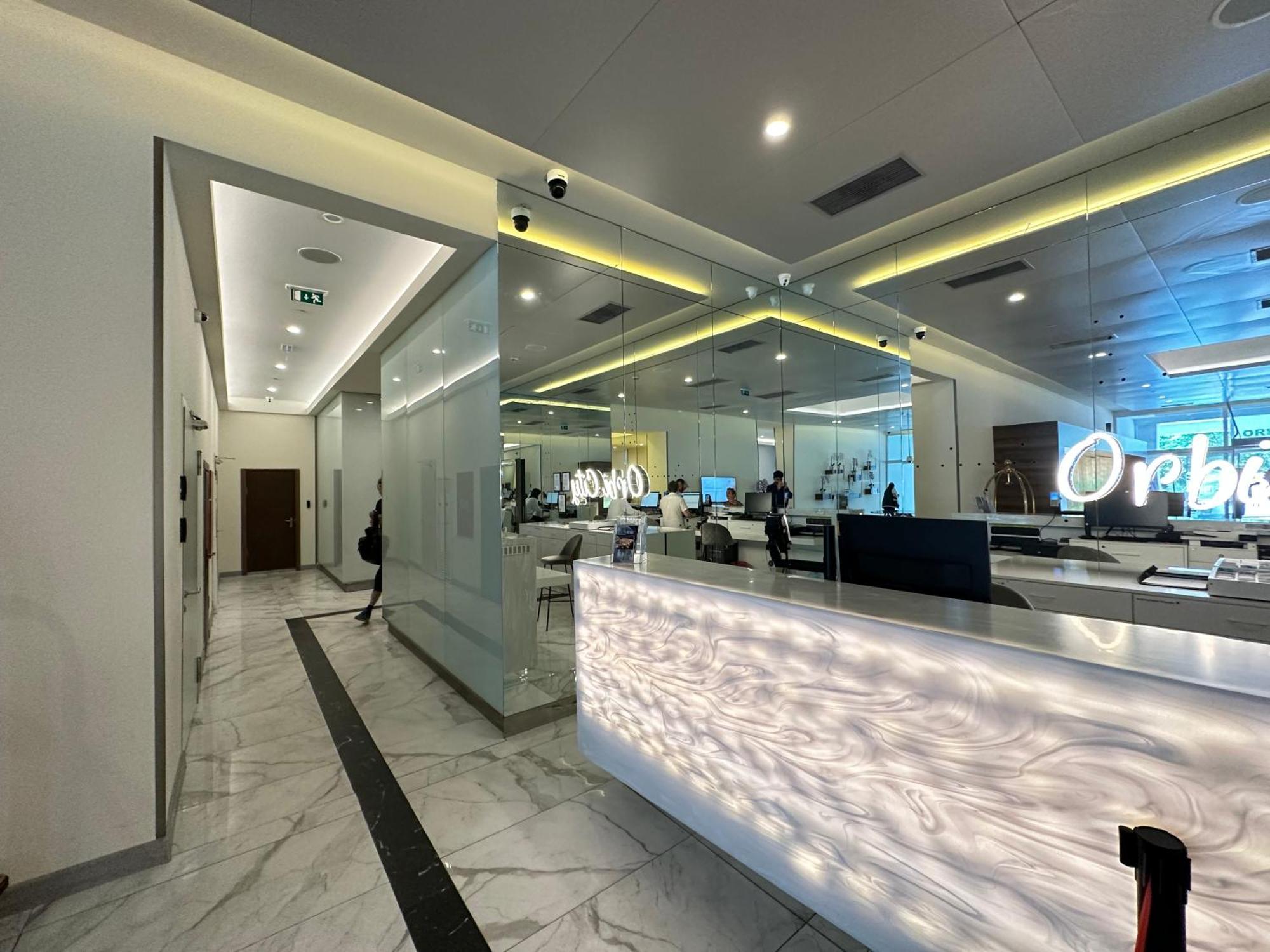 Orbi Lux Studio Batumi Luaran gambar